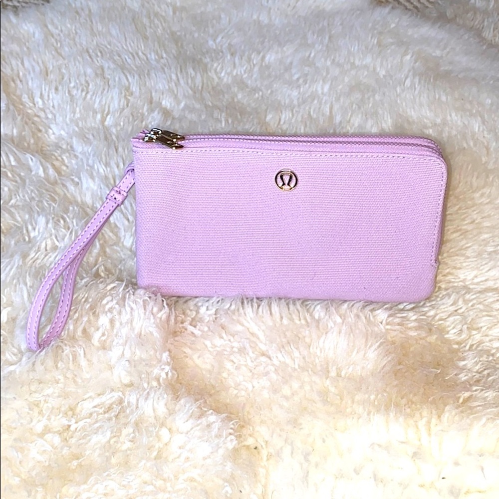 Lululemon Athletica Pink Pouch/Clutch NWOT